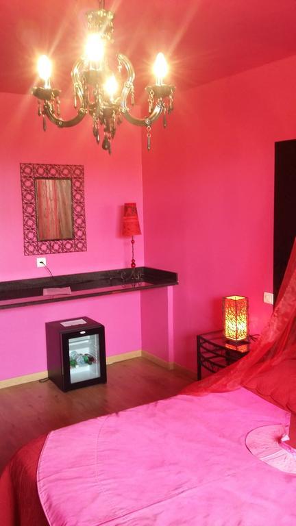 Appart'Hotel Et Chambres Essentiel Spa Arles Zewnętrze zdjęcie