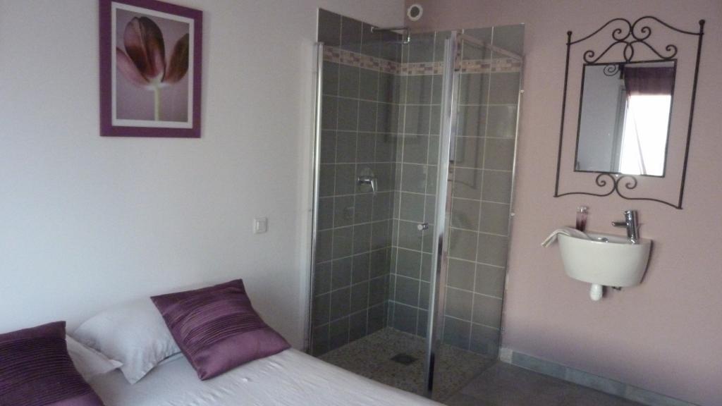 Appart'Hotel Et Chambres Essentiel Spa Arles Pokój zdjęcie