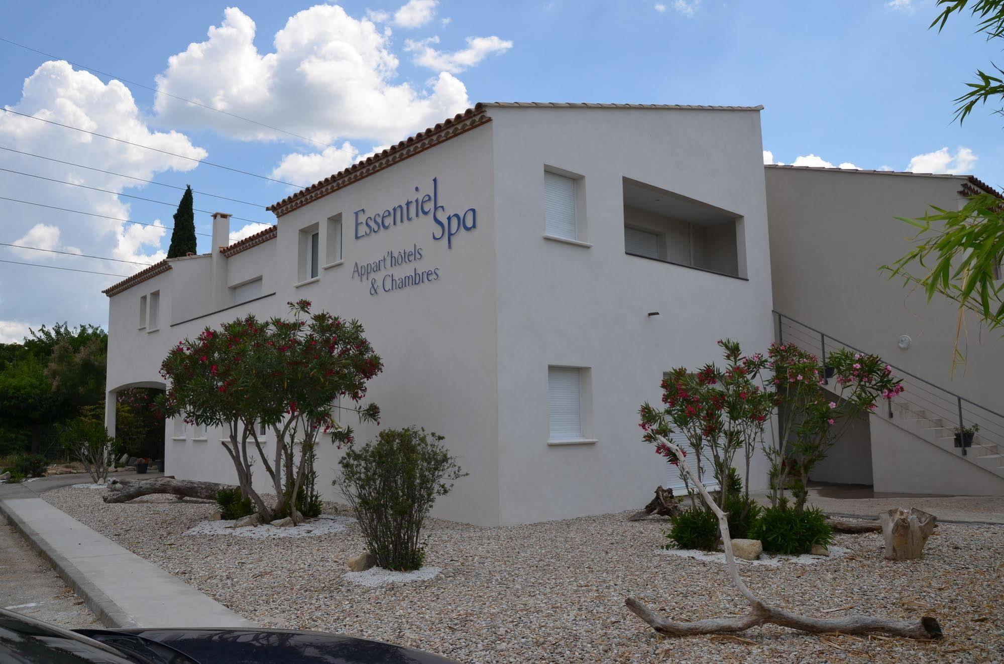 Appart'Hotel Et Chambres Essentiel Spa Arles Zewnętrze zdjęcie